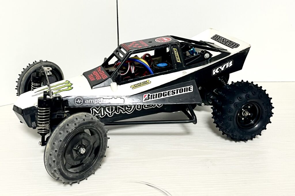 Grasshopper with gyro and Hornet rear tires