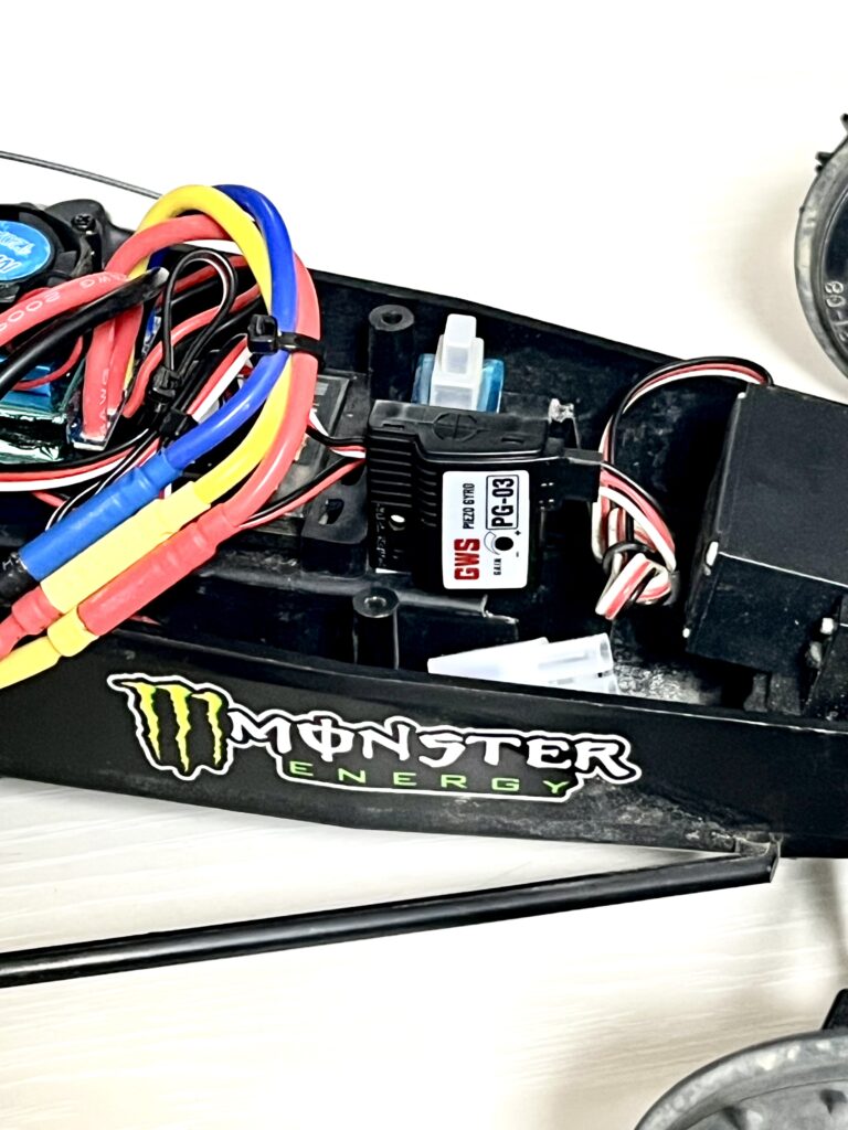 GWS PG-03 ジャイロの設置