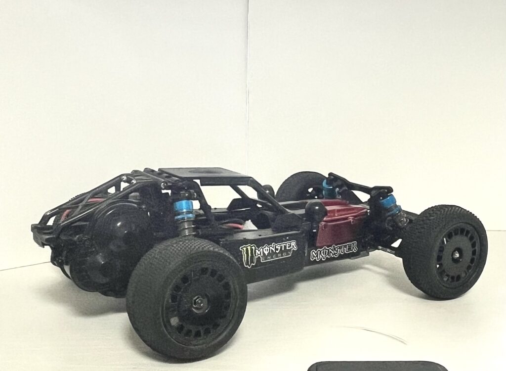 Customized Tamiya DT-04